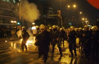 Νύχτα επεισοδίων σε Ρέντη