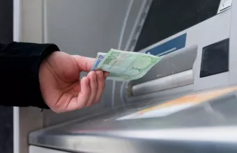 Σε ανοδική τροχιά τα επιτόκια από τις κεντρικές τράπεζες