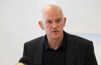 Παπανδρέου: Ο Πούτιν χρηματοδοτεί τους λαϊκιστές στην Ευρώπη