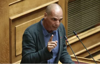 Αύξησε τα εισοδήματα του ο Γιάνης Βαρουφάκης