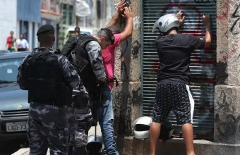 Βραζιλία: Τουλάχιστον 13 νεκροί σε αστυνομική επιχείρηση σε φαβέλες του Ρίο