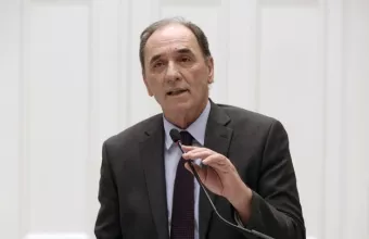 Σταθάκης