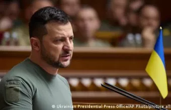 Ουκρανία: Γιατί παραμένει Πρόεδρος ο Ζελένσκι χωρίς εκλογές;