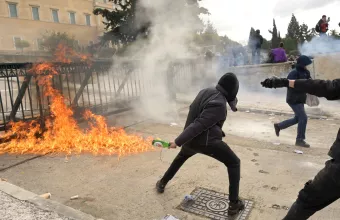 Επεισόδια Σύνταγμα 