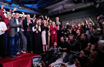 Σερβία: Σε πολιτική ομηρία η «Φοιτητική Λίστα» – Πολίτες εισέβαλαν σε τηλεοπτικό σταθμό, παραιτήσεις ζητούν οι φοιτητές