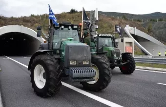 Τετραήμερος αποκλεισμός εθνικής οδού από αγρότες σε μπλόκα Στερεάς Ελλάδας