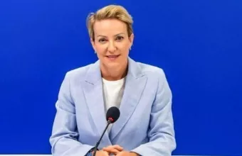 Αλεξάνδρα Σδούκου: Αδιαπραγμάτευτα τα δικαιώματα της γυναίκας στις αμβλώσεις