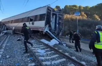 Στους 40 οι νεκροί από τη σύγκρουση δύο τρένων στην Ισπανία