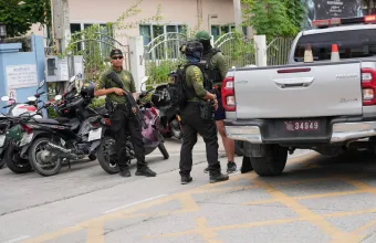 Ταϊλάνδη: Υπέκυψε αξιωματούχος που δέχθηκε πυρά σε κυβερνητικό κτίριο
