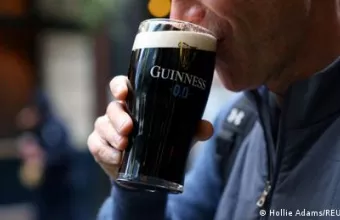 Κατανάλωση μπύρας χωρίς αλκοόλ