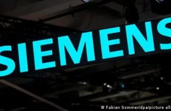 Siemens και Τέμπη