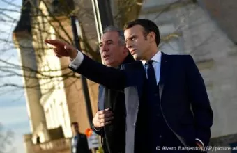 Εμμανουέλ Μακρόν πολιτική κρίση