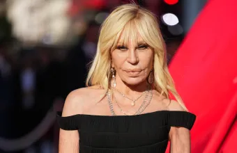 Ντονατέλα Βερσάτσε: Δημιουργεί νέο brand μόδας και ομορφιάς