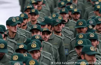 Μέλη Φρουρών Επανάστασης