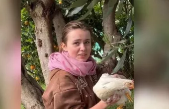 Γονείς Λόρας: Ανυπόστατα όσα λέγονται, ουδέποτε ασκήσαμε βία