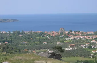 Πέτρα Λέσβου - Wikipedia