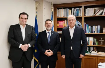 Πιερρακάκης-Θεοδωρικάκος: «Δικαίωμα στη Λήθη» για επιζώντες με καρκίνο – Τέλος οι υπέρογκες επιβαρύνσεις για ασφαλιστική κάλυψη σε καταναλωτικά δάνεια