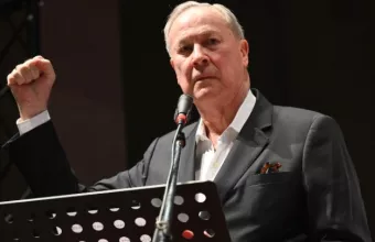 Πέθανε ο σκηνοθέτης Μπομπ Γουίλσον
