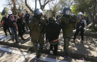 Χιλή: Σχεδόν 300 συλλήψεις στις διαδηλώσεις για τα θύματα της δικτατορίας Πινοτσέτ