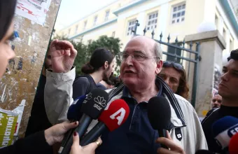 Ο καλύτερος φίλος του μπαχαλάκη…