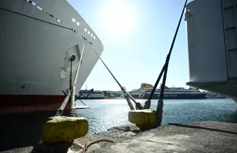 Δεμένα πλοία σε απεργία