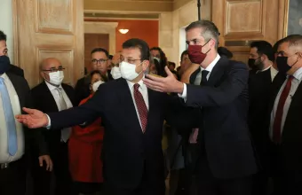 Ιμάμογλου σε Μπακογιάννη: Η φιλία ανάμεσα στις δύο χώρες είναι η μοναδική λύση 