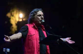 Παπακωνσταντίνου