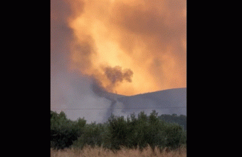 ​Λόγω των εκρήξεων η Ελληνική Αστυνομία δημιούργησε περίμετρο ασφαλείας στα 3 χιλιόμετρα
