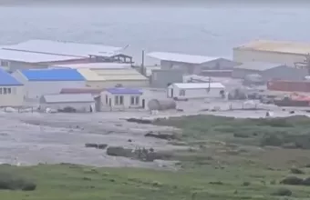 Σπίτια κατά τη διάρκεια σεισμού