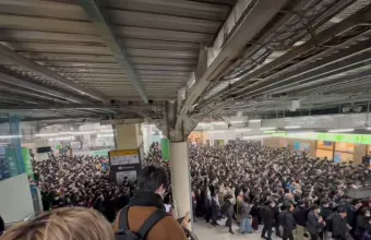 Χάος από μπλακ άουτ σήμερα το πρωί στα τρένα του Τόκιο 