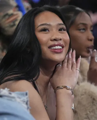 Με πάρτυ στην παραλία γιόρτασε τα γενέθλια της η χρυσή ολυμπιονίκης Suni Lee