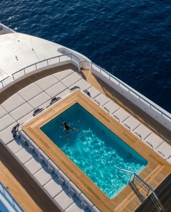 Mega Yacht Εμίρη Αμπου Ντάμπι