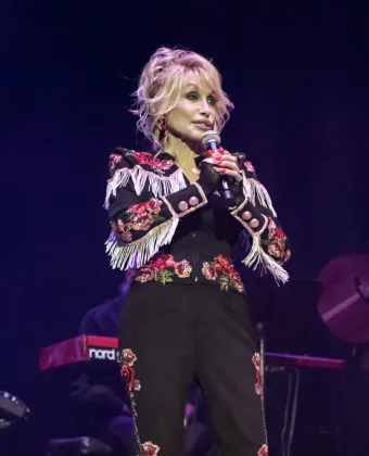 Dolly Parton Πόλεμος για την περιουσία