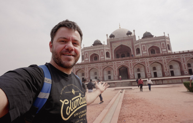 To Happy Traveller στην Ινδία