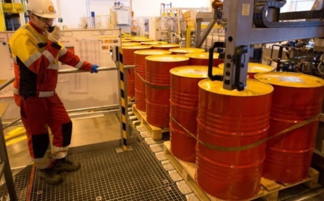 Τιμές Brent: Η μεγαλύτερη μηνιαία πτώση από το 2021