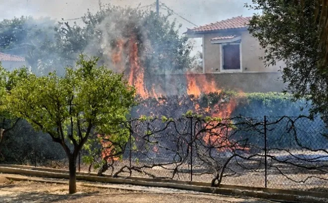 H Ελληνική Ένωση Τραπεζών ανακοίνωσε μέτρα στήριξης των πυρόπληκτων