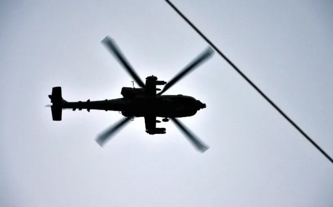 Στρατιωτικό ελικόπτερο Apache των ΗΠΑ συνετρίβη κοντά στο Στενό του Ορμούζ