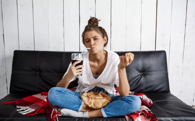 5 ταινίες που πρέπει να δεις στο Netflix τον Αύγουστο για να ξεχάσεις τη ζέστη