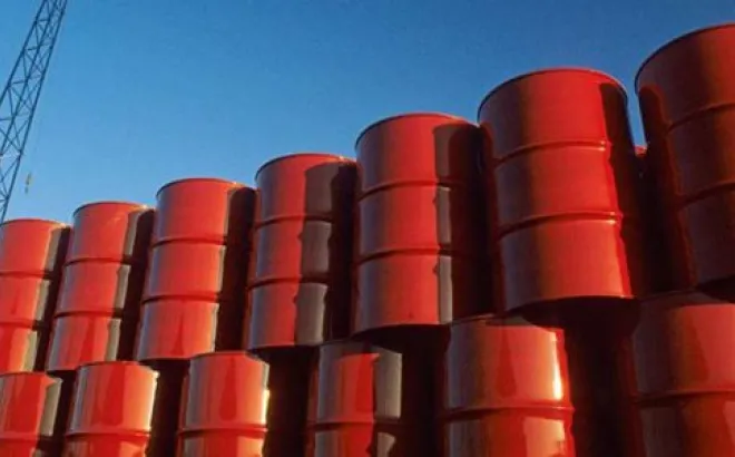 Το Brent ξεπέρασε τα 93 δολάρια το βαρέλι