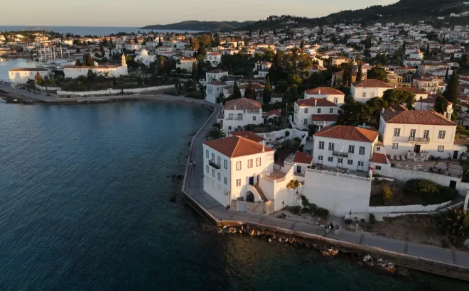 Όπου Υπάρχει Ελλάδα: Σαλπάρουμε για Ύδρα, Σπέτσες και Πόρο - Δείτε το trailer 