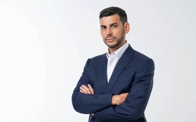 Revolut με ελληνικό IBAN: «Πράσινο φως» από ΤτΕ για υποκατάστημα στην Ελλάδα – Ο Βασίλης Αμεράνης γενικός διευθυντής