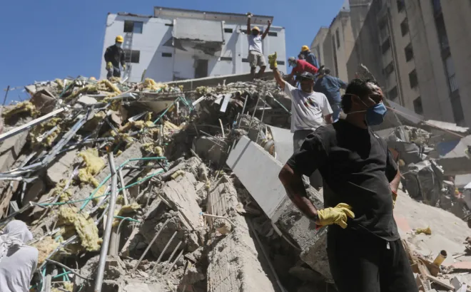 Colombia earthquake leaves many dead as rescuers search for missing