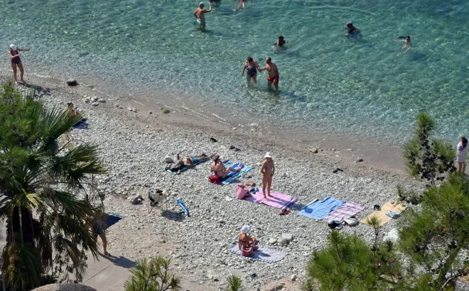 Μικρή άνοδος της θερμοκρασίας και αφρικανική σκόνη σήμερα