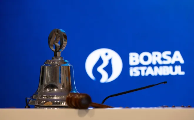 Turkey's fund scandal widens as market probe reaches Erdogan's AK Party