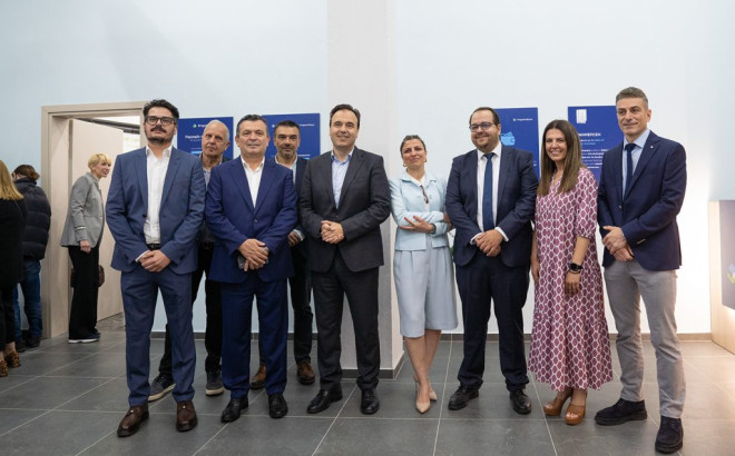 εγκαίνια