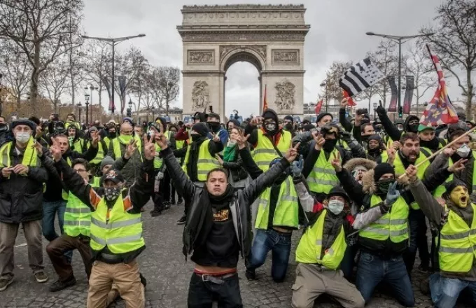 Πάνω από 100 συλλήψεις διαδηλωτών στο Παρίσι