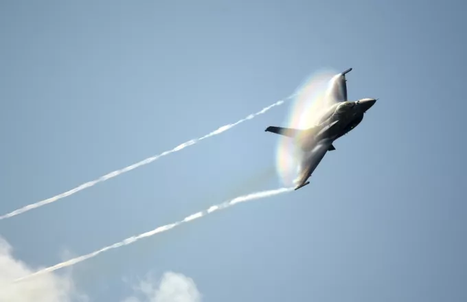 Νέες υπερπτήσεις τουρκικών F-16 πάνω από τη Λέβιθα, την Παναγιά και τις Οινούσσες