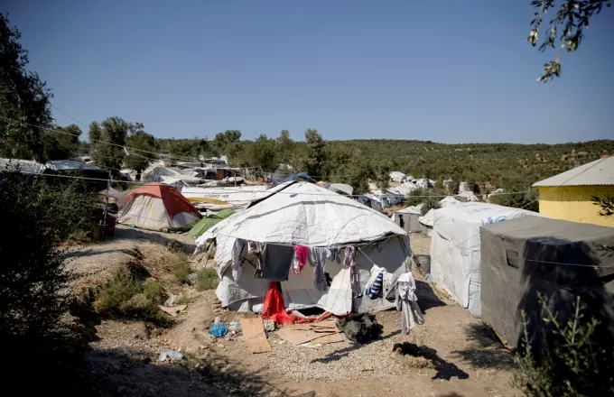 Οι αντιδράσεις της αντιπολίτευσης για το κυβερνητικό σχέδιο για το προσφυγικό