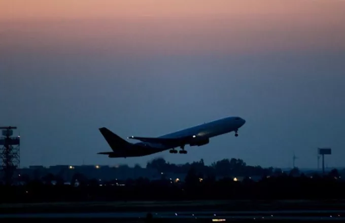  Αναχώρησε για την Ινδία το αεροσκάφος που είχε καθηλωθεί λόγω «υποψίας εμπορίας ανθρώπων»