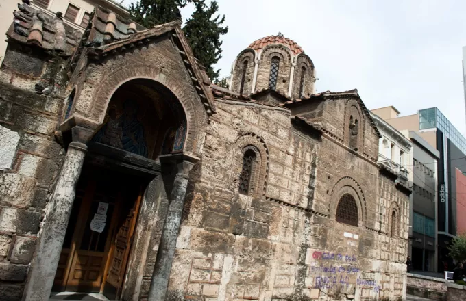 Αυξήθηκαν οι επιθέσεις χώρους λατρείας στην Ελλάδα - Το 95% στην Ορθόδοξη Εκκλησία